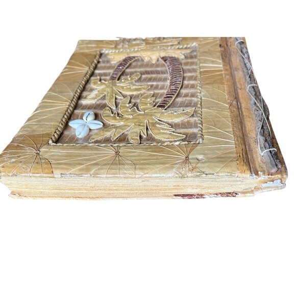Hawaiian Handmade Photo Album With Palm Tree & Shell Design Dried Leaf Cover VTG - Picture 9 of 16